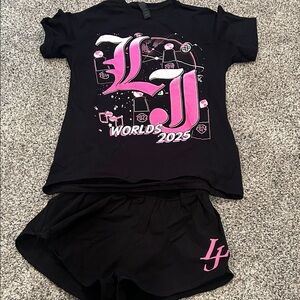 TG Lady Jags Graphic Worlds T-Shirt and Shorts Set